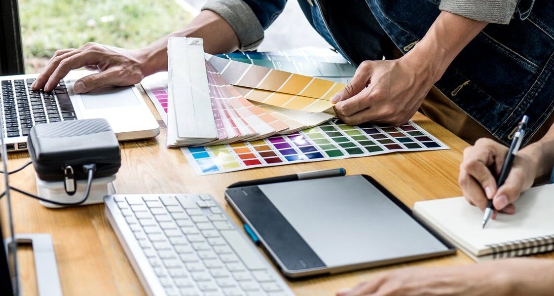 WordPress vs Webflow for Small Business Websites: 9 Factors That Decide the Winner