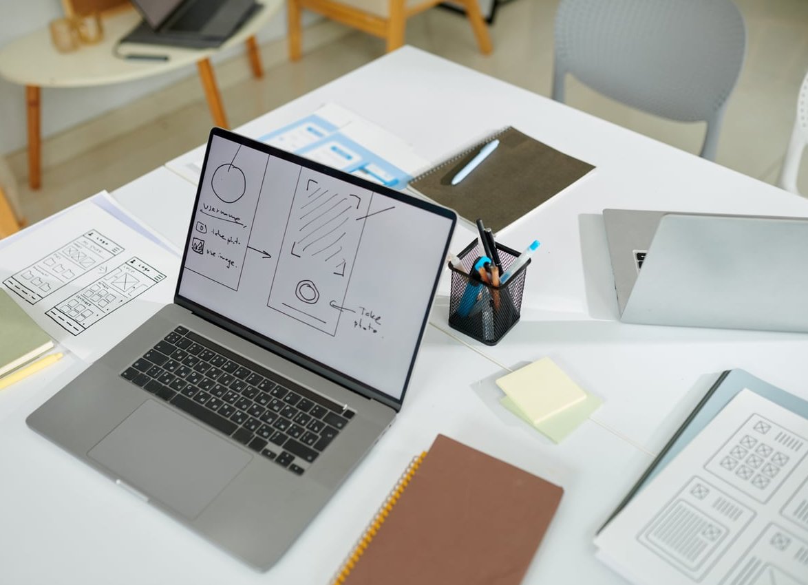website design laptop